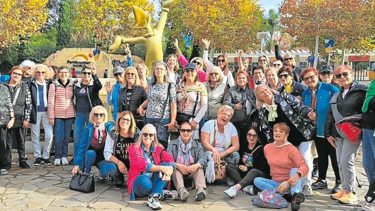 $!El Grup de Dones de Salou, durante su visita a PortAventura. Foto: Cedida