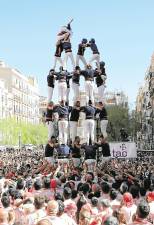 Els Xiquets del Serrallo durant l’actuació del 2023. Foto: Pere Ferré