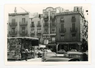 La plaça del Mercadal la dècada de 1970. foto: Arxiu M. Reus / Fons Francesc Boqueras Llort