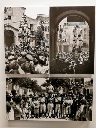 Diferents instantànies castelleres a la ciutat de Valls, en escenaris com davant del Lledó o la plaça del Blat. Foto: Pere Català i Pic