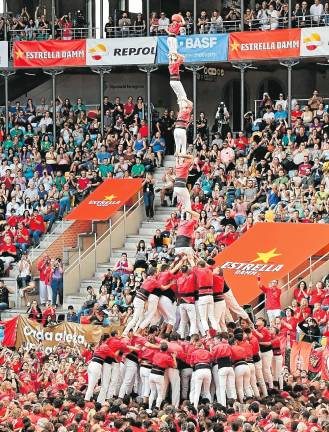 El pd8fm que va descarregar la Joves al Concurs de Castells. Foto: Alba Mariné