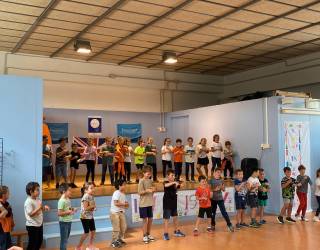 Un moment de la jornada de l’Erasmus Day celebrat a l’Escola Guillem Fortuny de Cambrils. Foto: Cedida