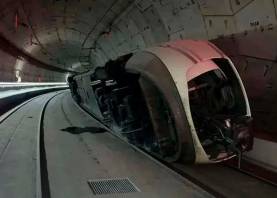 El tren que descarriló en el túnel de Atocha. Foto: Cedida