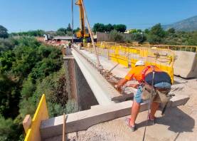 Obres al pont de la carretera de Roquetes als Reguers. foto: Diputació de Tarragona