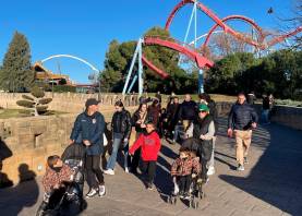 PortAventura vuelve esta tarde a abrir sus puertas tras el fuerte episodio de lluvias de este domingo por la tarde.