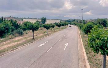 El vial del polígono Pla de l’Estació presenta deficiencias. Foto: Ajuntament de Tortosa