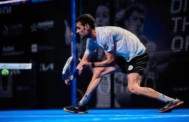 Tonet Sans, durante el torneo de Dubai. Foto: Premier Padel