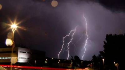 Se esperan fuertes precipitaciones y tormentas durante toda la jornada de hoy en Tarragona. Foto: DT