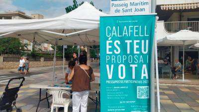 Habrá carpas en diferentes núcleos para votar presencialmente.