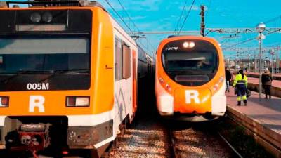 Imagen de archivo de dos trenes de Rodalies. Foto: Cedida