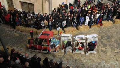 La reproducción del Trenet Turístic de Tarragona ganó el premio al trasto más elaborado. Foto: Ll. Milián