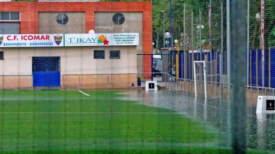 Campo de fútbol de Icomar. Foto: Lluís Milián/DT