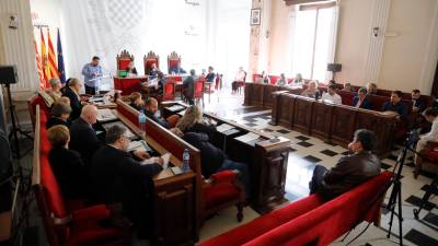 El gobierno del PSC logró el año pasado aprobar las ordenanzas fiscales y el presupuesto con una amplia mayoría del pleno. Foto: Pere Ferré