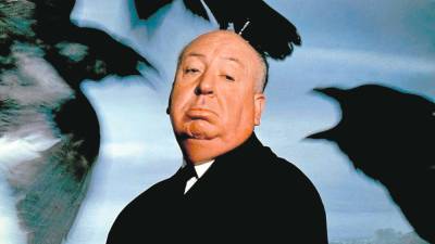 El singular cineasta Alfred Hitchcock cumple 125 años