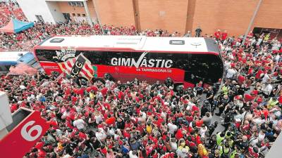 El Nou Estadi debe repetir este domingo uno de sus grandes recibimientos.