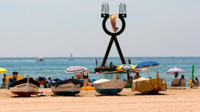 El Alfa i Omega, en todo su esplendor, durante los años que presidió la costa de Torredembarra. foto: DT