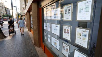 El 31% de las viviendas ofertadas en Tarragona se alquilan antes de cumplir un día en el mercado. Foto: Pere Ferré