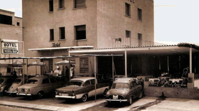 1958-1959. Els inicis de l’Hotel N&uacute;ria. Foto: Arxiu Rafael Vidal Ragazzon/Foto Raymond/Tarragona Antiga