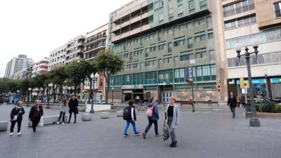 El edificio en cuestión está ubicado en la Rambla Nova, número 105. foto: pere ferré