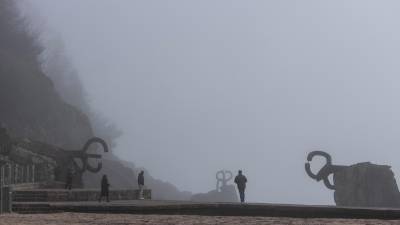 Niebla en San Sebastián. Foto: EFE