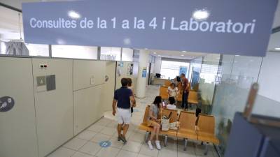 Estado de la sala de espera del Centre d’Atenció Primària Tàrraco, en la ciudad de Tarragona. Foto: Pere Ferré