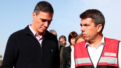 El presidente Pedro Sánchez junto al presidente de la Generalitat Valenciana, Carlos Mazón. Foto: ACN (Pol Moncloa/Fernando Calvo)