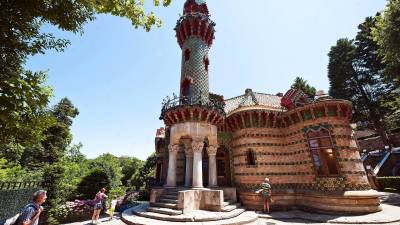 El Capricho de Gaudi, la primera obra arquitectónica que Antonio Gaudí diseñó y que se sitúa en la localidad cántabra de Comillas. Foto: EFE/Pedro Puente Hoyos