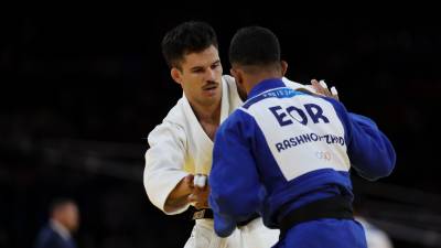 El judoca de La Canonja, durante su combate. FOTO: EFE
