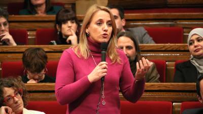 La consellera Natàlia Mas Guix, durante la sesión de control en el Parlament este miércoles. Foto: ACN