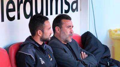 Dani Vidal fue segundo de Raül Agné en el banquillo del Nàstic. Foto: DT