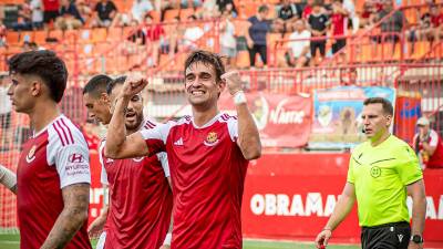 Gorostidi celebra su golazo conseguido ante el Sestao River. Foto: Nàstic