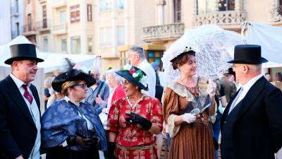 Por las calles, se pudo ver gente vestida de época. Foto: Alba Mariné