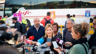 La vicepresidenta del Parlament, Raquel Sans, este martes en la estación de Sant Vicenç de Calders. Foto: ACN