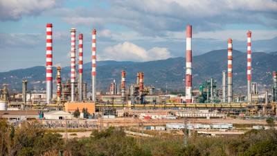 El complejo industrial de Repsol en el Polígono Norte del polo petroquímico de Tarragona. Foto: Marc Bosch