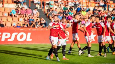 Marc Fernández, después de su gol ante Osasuna Promesas. Foto: Marc Bosch