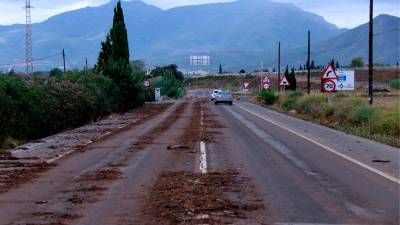 Imagen del estado en que ha quedado la N-340 a su paso por L’Aldea. Foto: ACN