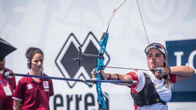 Elia Canales durante la última prueba de la Copa del Mundo en la categoría equipos mixtos de Arco Recurvo. FOTO: world archery.org