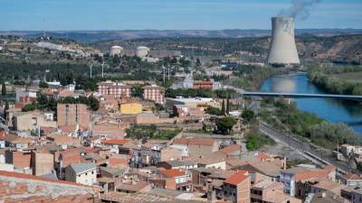 La central nuclear de Ascó, en la Ribera d’Ebre. FOTO: JOAN REVILLAS