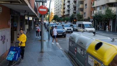 Los vecinos aseguran que la zona más conflictiva se centra entre la Plaça Imperial Tarraco y la avenida de Ramón y Cajal. Foto: Àngel Ullate