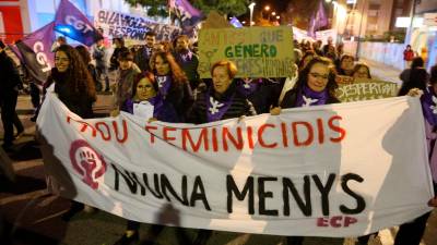 Un instante de las marchas del pasado 25 de noviembre, Día Internacional de la Eliminación de la Violencia contra la Mujer, en Reus. Foto: Alba Mariné