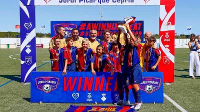 Los alevines del Barça se llevaron el título en categoría masculina. fotos: ae jordi pitarque ceprià