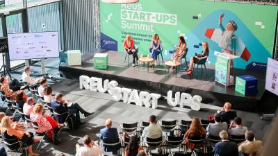 Mireia Trepat, cofundadora y CEO de Freshly Cosmetics; Isabel Huber, cofundadora de Succipro; Beatriz Mesas, cofundadora de Incapto Coffee; y Clara Brull, CMO del Grup CBS Quality, esta mañana. Foto: Alba Mariné