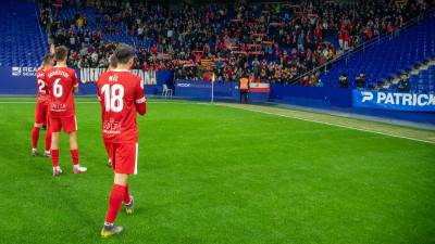 La pasada temporada Cornellà ya contó con una importante presencia de aficionados del Nàstic en sus gradas. Foto: JC Borrachero