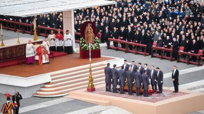 No se vivieron las aglomeraciones de otros funerales pontificios. Foto: EFE