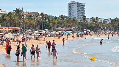 La playa de Salou, justo a los inicios de la temporada. FOTO: A. González