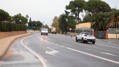 El tramo entre la T-11 y la urbanización Blancafort tendrá una longitud de 500 metros y un presupuesto de 1,1 millones. Foto: Alba Mariné