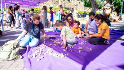 Castellers, castelleres, simpatizantes y aficionados disfrutaron de su día. FOTO: MARC BOSch