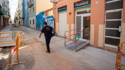 Una calle del barrio de El Serrallo, en Tarragona. Foto: Marc Bosch