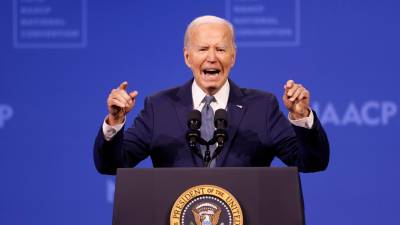 La presión a Biden para que abandone sus aspiraciones a la reelección ha crecido desde el debate a finales de junio. Foto: EFE
