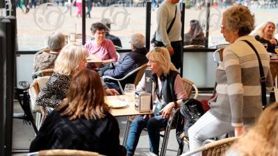 La restauración es uno de los actores implicados en las conversaciones con el Ayuntamiento en materia subida de impuestos. Foto: A. Mariné